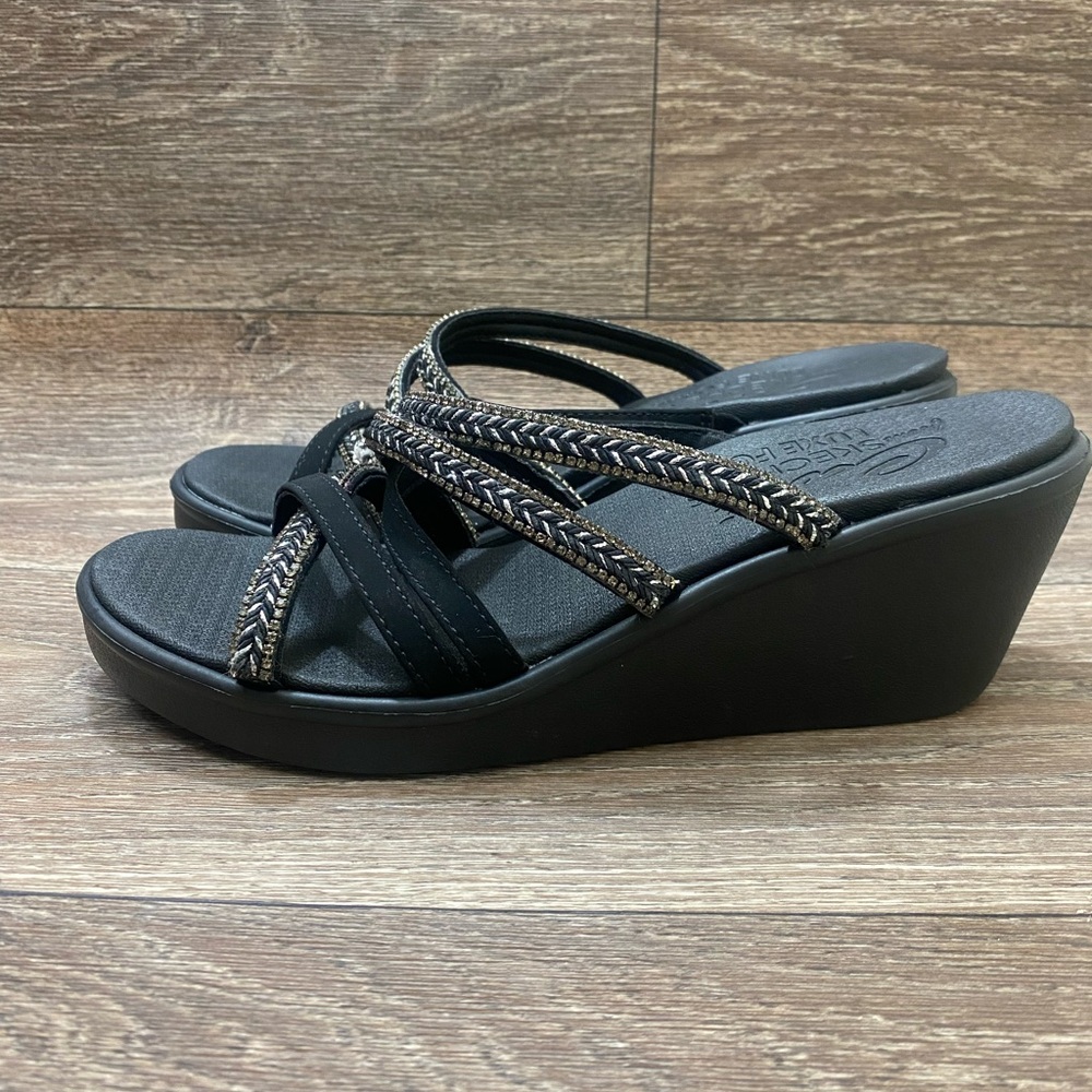 Skechers Size 9 Rumble On Night Out Black Rhinestone
Strappy Wedges Sandal New
